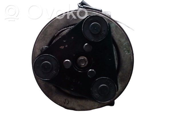 Ford C-MAX I Air conditioning (A/C) compressor (pump) 
