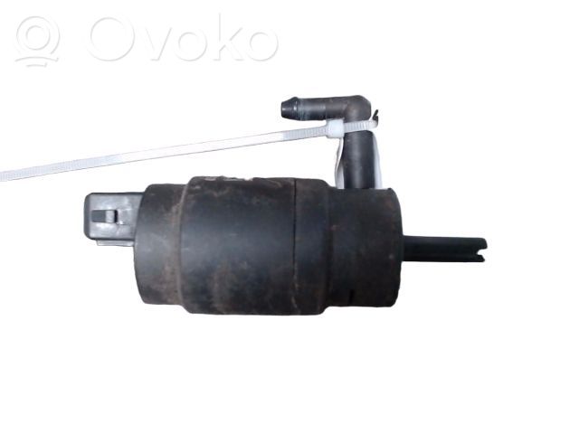 Opel Tigra B Windscreen/windshield washer pump 