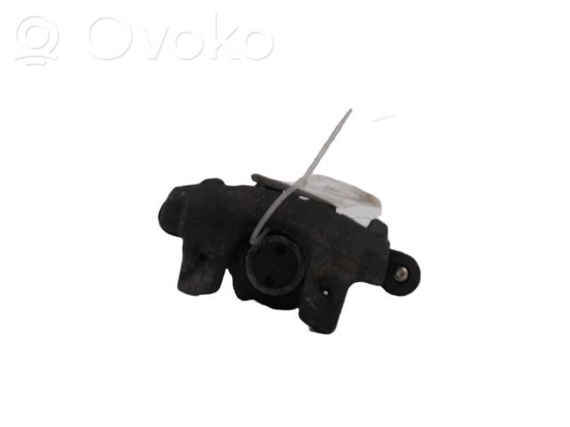 Volvo C30 Задний суппорт 