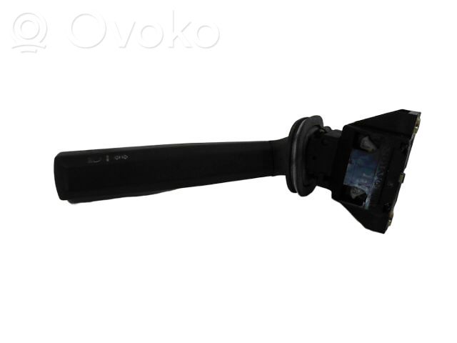 Volvo S70  V70  V70 XC Pagrieziena signālu / lukturu sviria 
