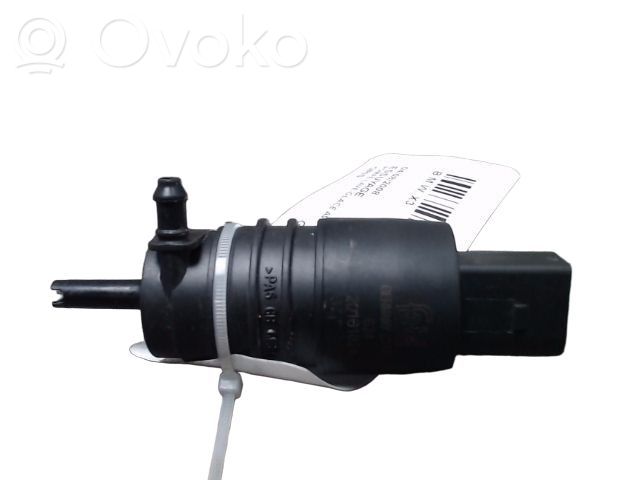 BMW X3 E83 Windscreen/windshield washer pump 