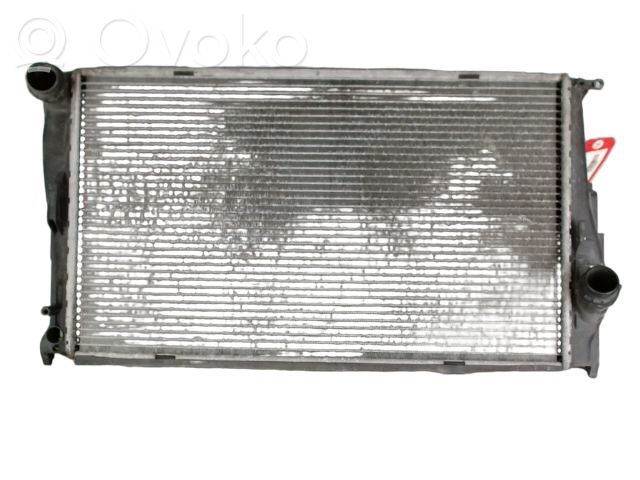 BMW 3 E90 E91 Coolant radiator 