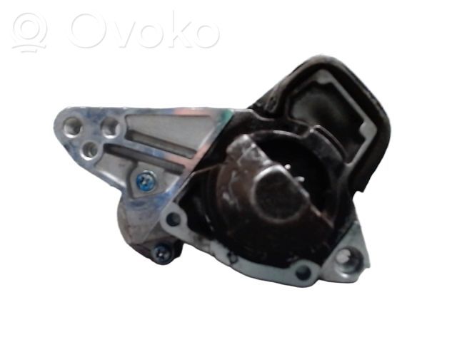 Dacia Sandero II Starter motor 