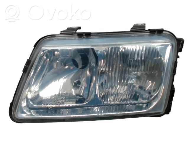 Audi A3 S3 8L Priekinis žibintas 