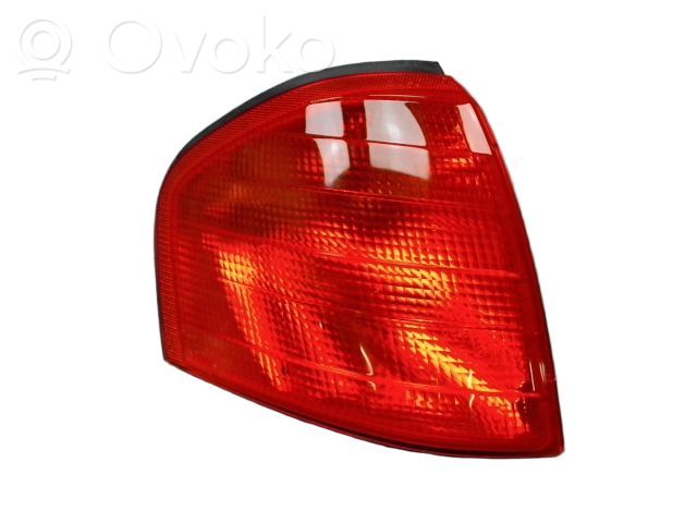 Mercedes-Benz C W202 Kierunkowskaz przedni 