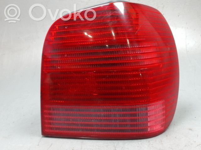 Volkswagen Polo III 6N 6N2 6NF Lampa tylna 