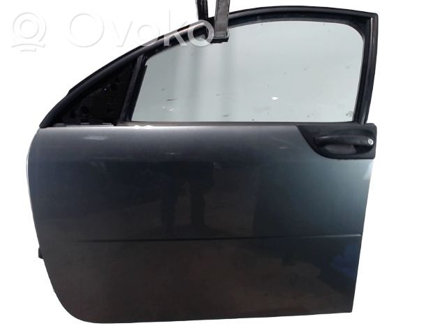 Puerta delantera   A4547200308,A4547200308