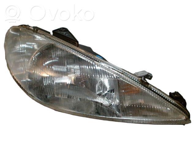 Peugeot 206 Lampa przednia 