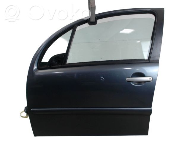Priekinės durys   9002Y4,9002Y4