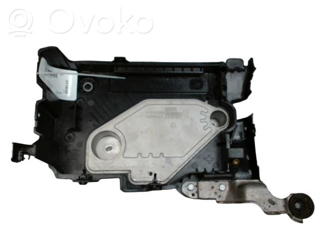 Renault Clio V Battery tray 