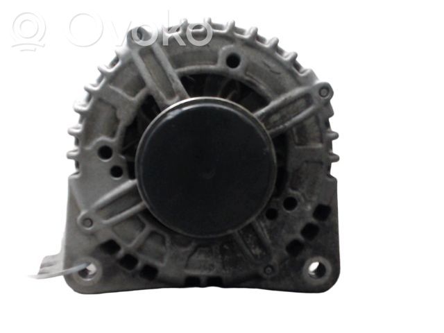 Volkswagen PASSAT B6 Generatore/alternatore 