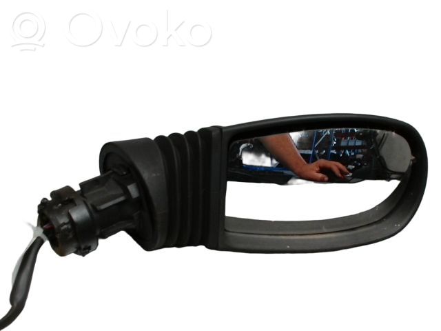 Fiat Punto (188) Front door electric wing mirror 