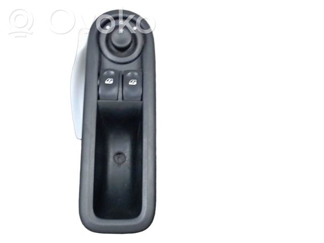 Electric window control switch   8200214939,214939A,8200214939