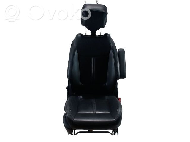 Peugeot 5008 Front passenger seat 