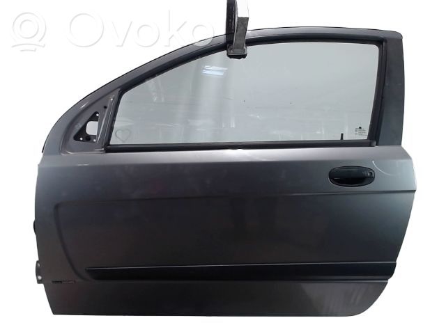 Chevrolet Aveo Puerta delantera 