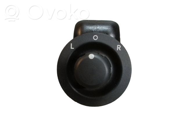 Interruptor del espejo lateral   56040524AF,56040524AF,P56040524AF