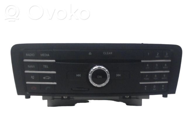 Mercedes-Benz A W176 Panel / Radioodtwarzacz CD/DVD/GPS 