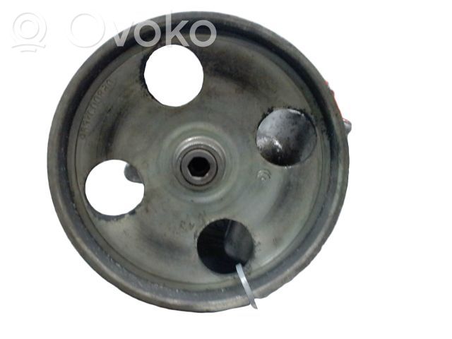 Peugeot 607 Power steering pump 