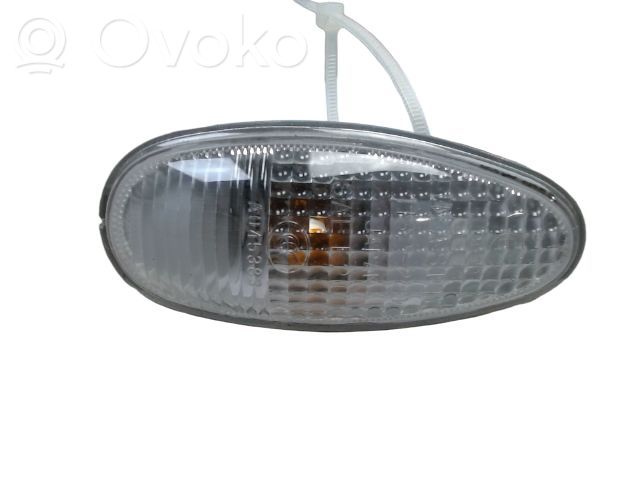 Front fender indicator light   6325J1,6325J1