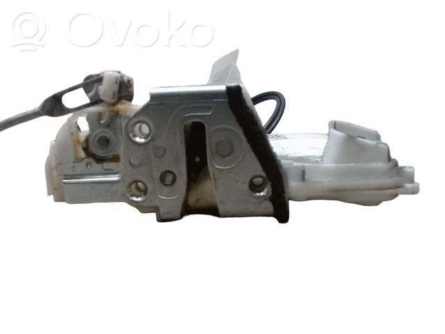 Opel Agila B Front door lock 