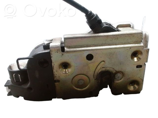 Citroen C3 Aizmugurē slēdzene 