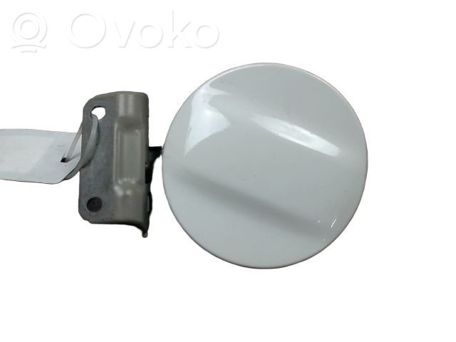 Citroen C-Zero Sähköauton latauspistorasian kansi 