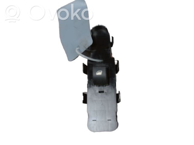 Peugeot 207 Electric window control switch 