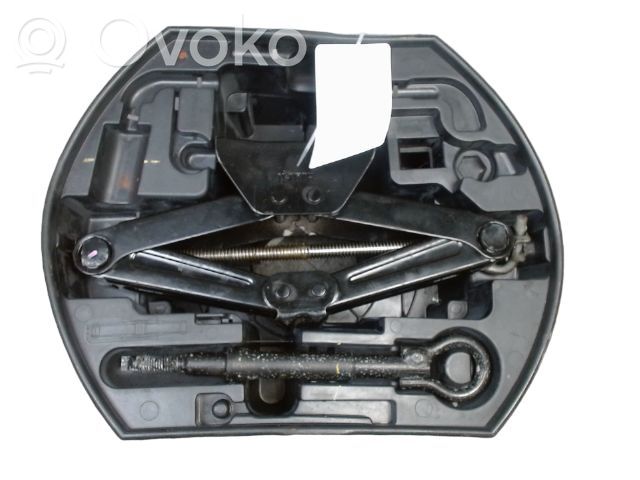 Peugeot 2008 I Lewarek samochodowy 