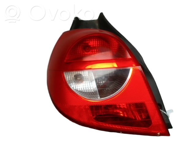 Renault Clio III Lampă spate în caroserie 