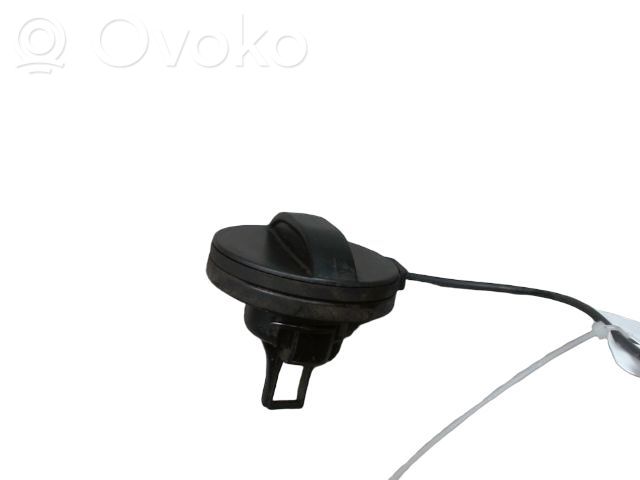Peugeot 208 II Fuel tank filler cap 