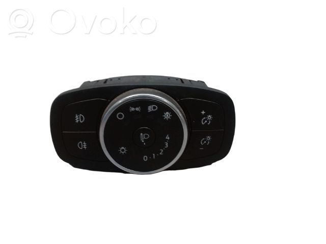 Light switch   2430314,10507973,2430314