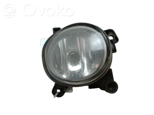 Miglas lukturis priekšā   8T0941700E,0378996V,043653,190795019,2247288,89205622,8T0941700,8T0941700E,99411267802