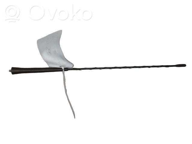 Peugeot 208 I Radion antenni 