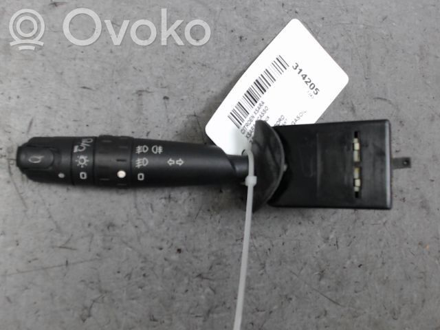 Citroen Xsara Picasso Leva indicatori 