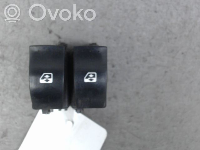 Renault Clio III Comutator comandă geamuri electrice 