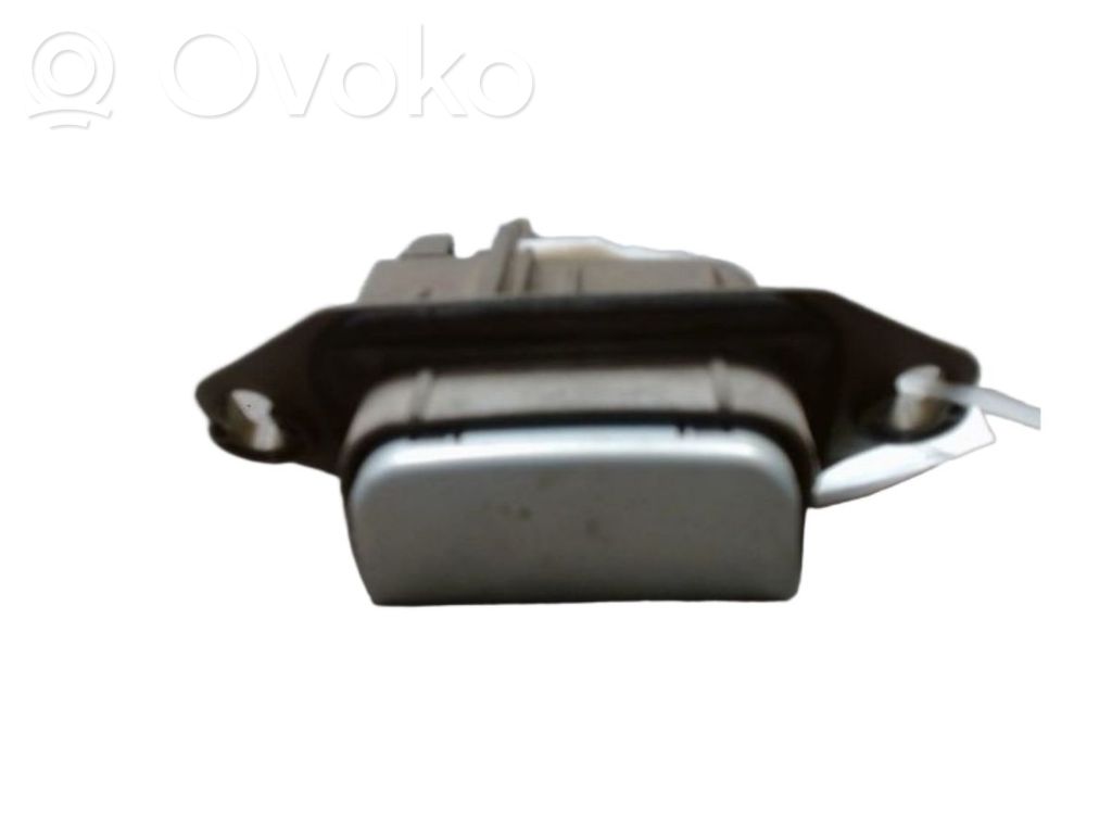 Renault Megane I Serrure verrouillage de coffre/hayon