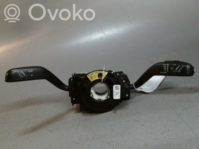 Seat Ibiza IV (6J,6P) Manetka / Przełącznik kierunkowskazów wycieraczek 