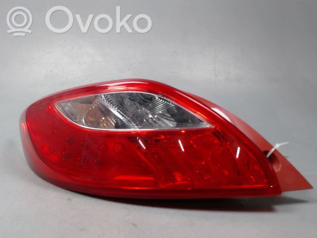 Mazda 2 Takavalot 