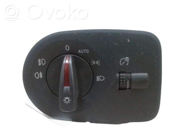 Seat Ibiza IV (6J,6P) Interruptor de luz 
