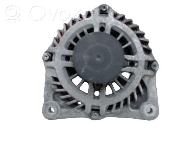 Nissan Qashqai Generatore/alternatore 