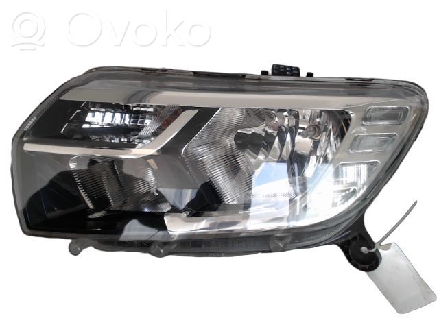 Dacia Sandero II Faro/fanale