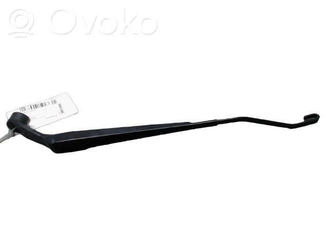 Suzuki Swift II Brazo del limpiaparabrisas delantero