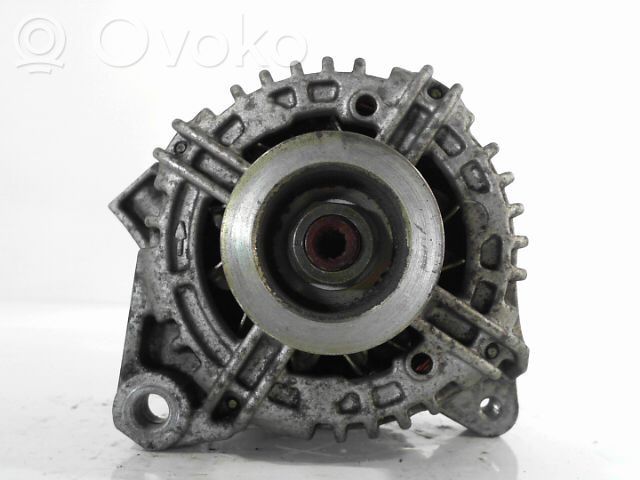 Toyota Avensis T250 Alternador 