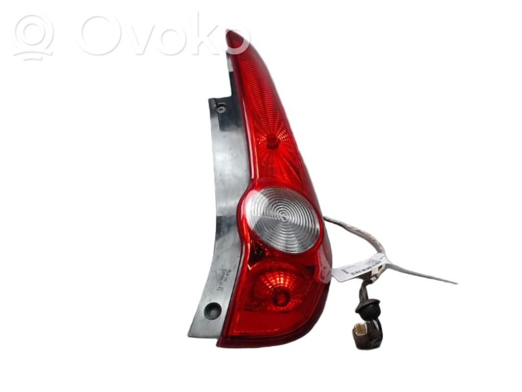 Opel Agila B Luci posteriori