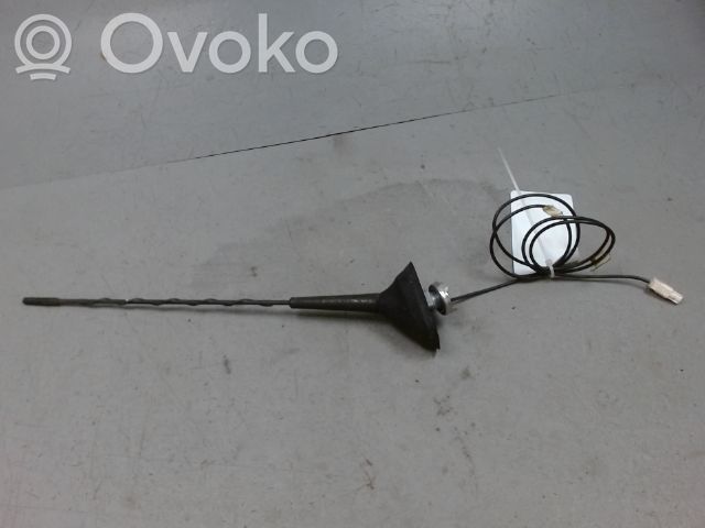 Renault Clio IV Radion antenni 