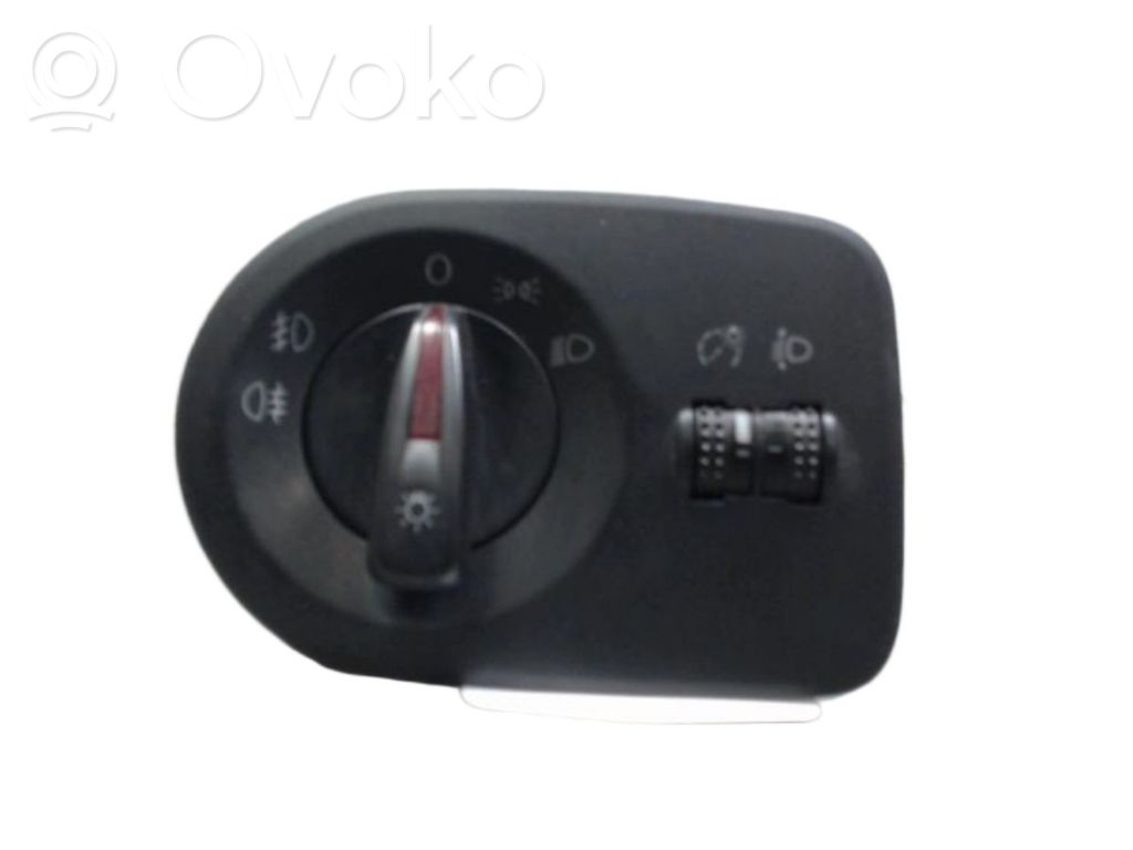 Seat Ibiza IV (6J,6P) Interrupteur d’éclairage