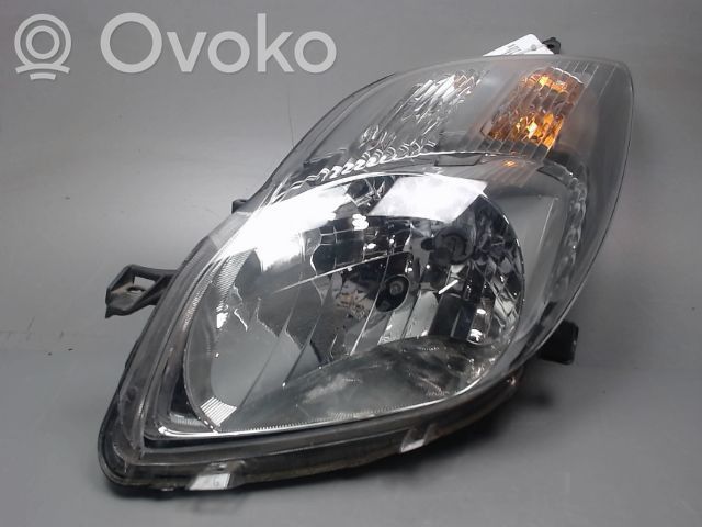 Phare frontale   811700D350,811500D350,811700D350,89902768