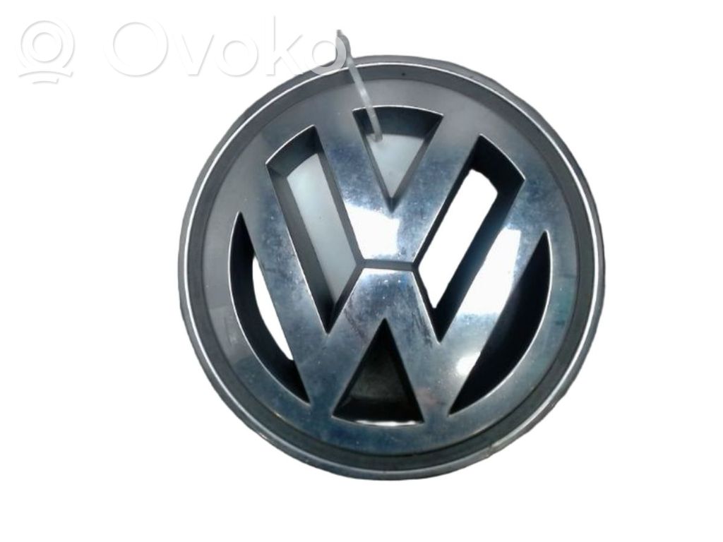 Volkswagen PASSAT B6 Manufacturer badge logo/emblem 