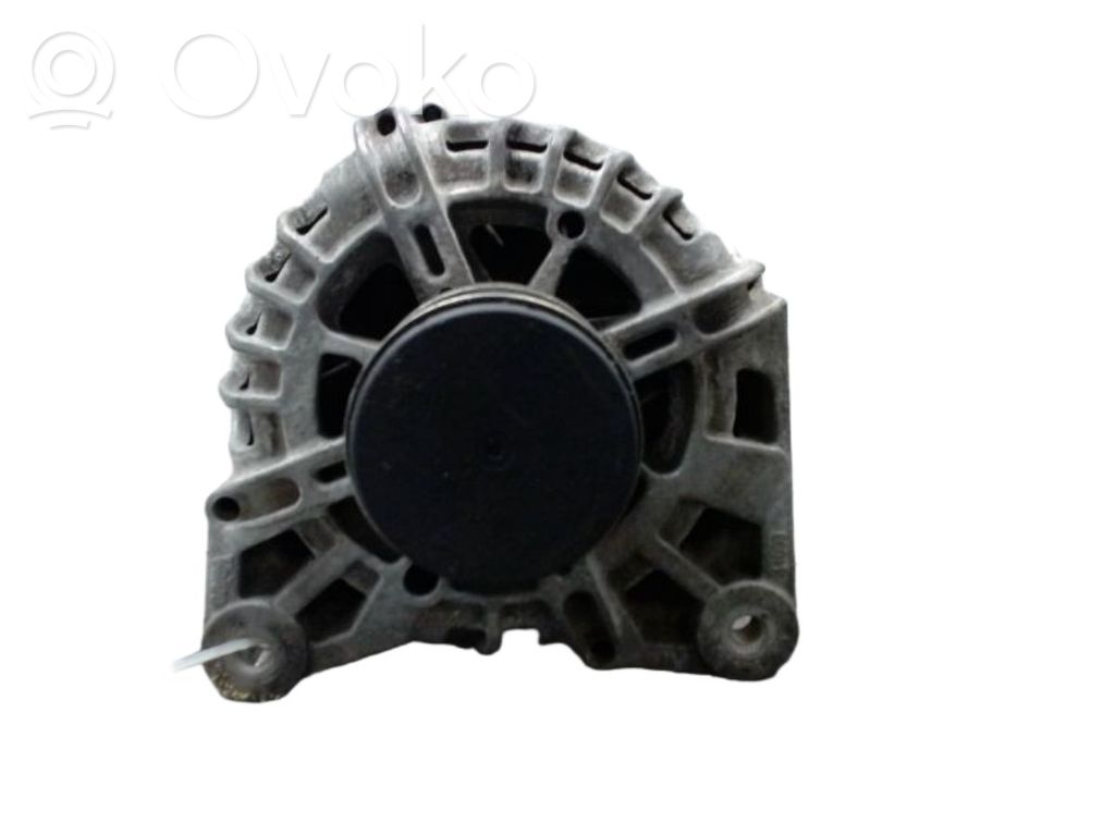 Renault Megane III Alternator 