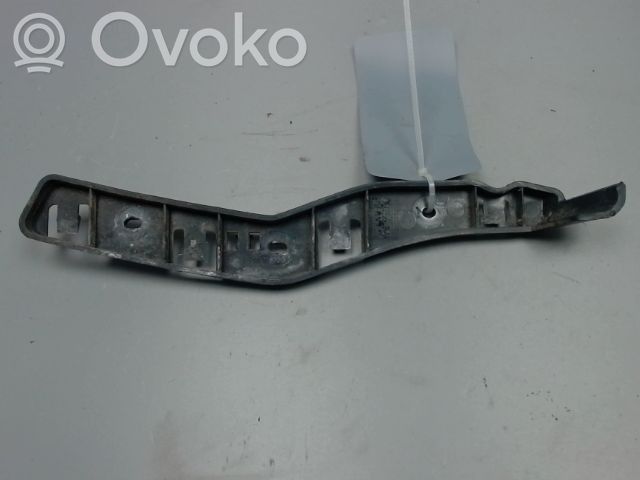 Fiat 500L Front bumper mounting bracket 